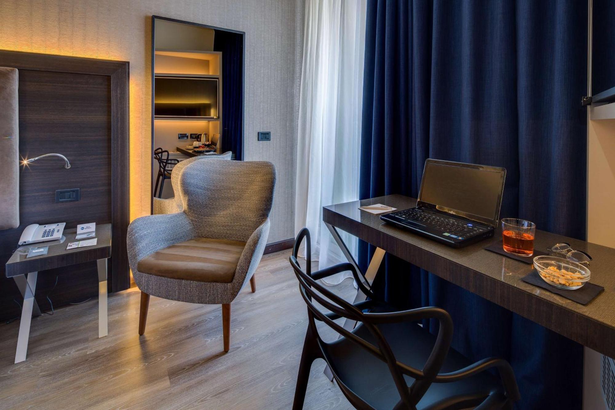 Best Western Plus Hotel Farnese Парма Екстериор снимка